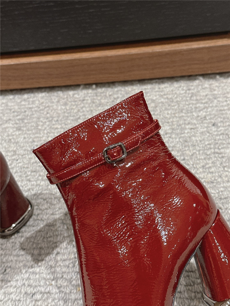 Roger Vivier Viv’red Patent Podium Booties