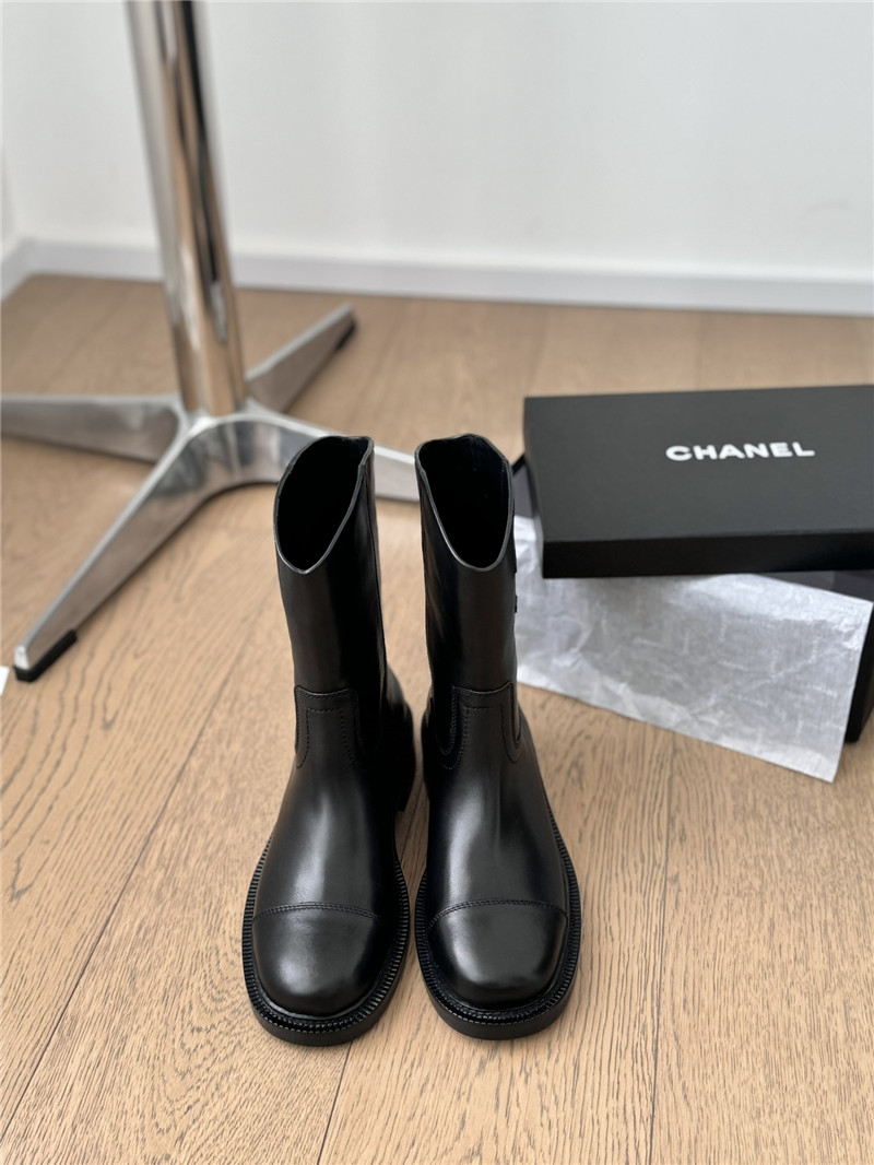 Ch**el women¡¯s logo calfskin ankle boots