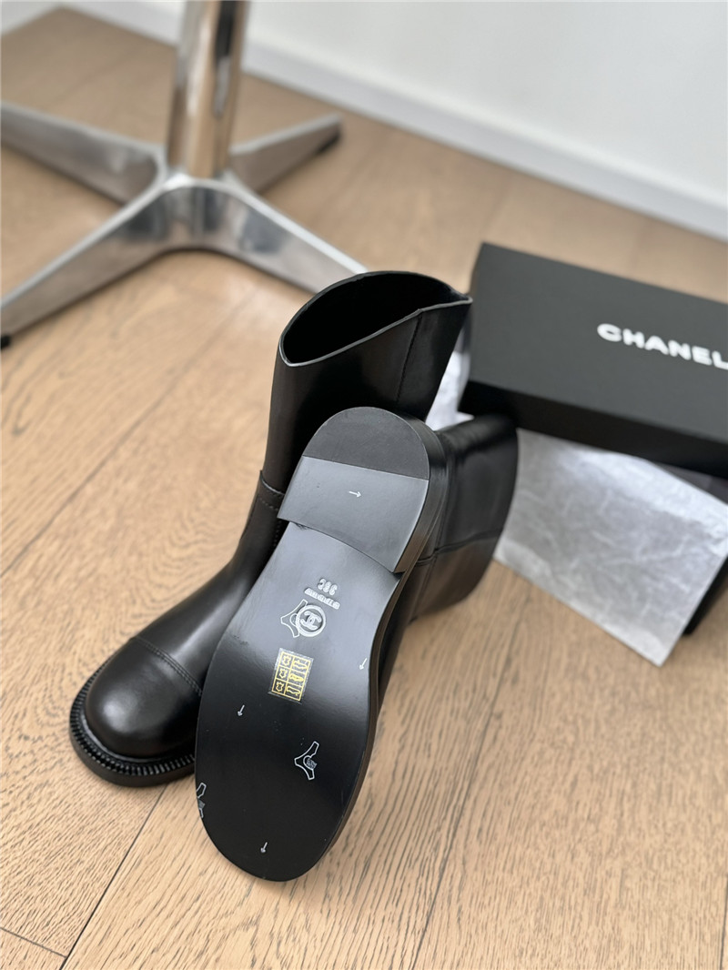 Ch**el women¡¯s logo calfskin ankle boots