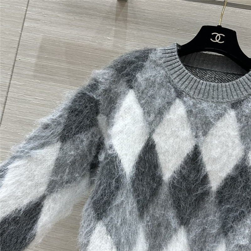 Moncler intarsia brushed plush top replica d&g clothing