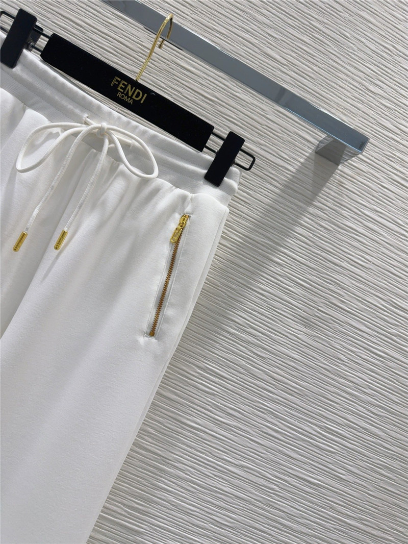 F**di trendy sweater suit replica clothing sites