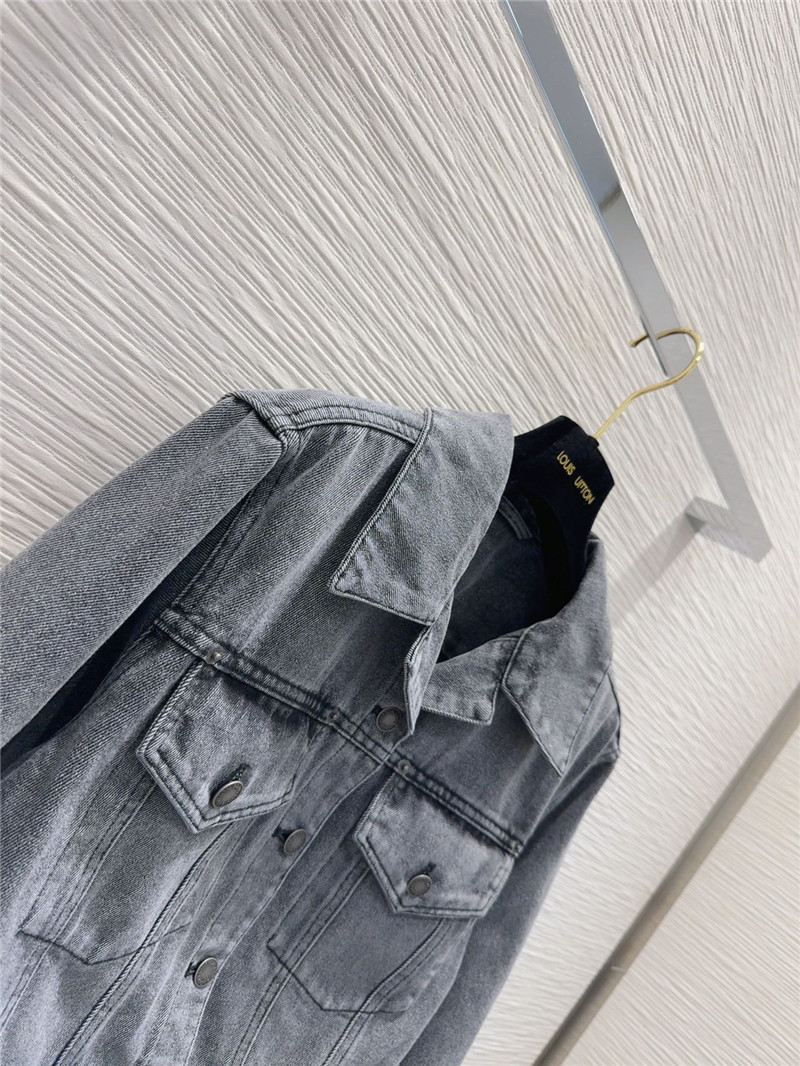 l0vis Vvtt0n cropped grey denim jacket