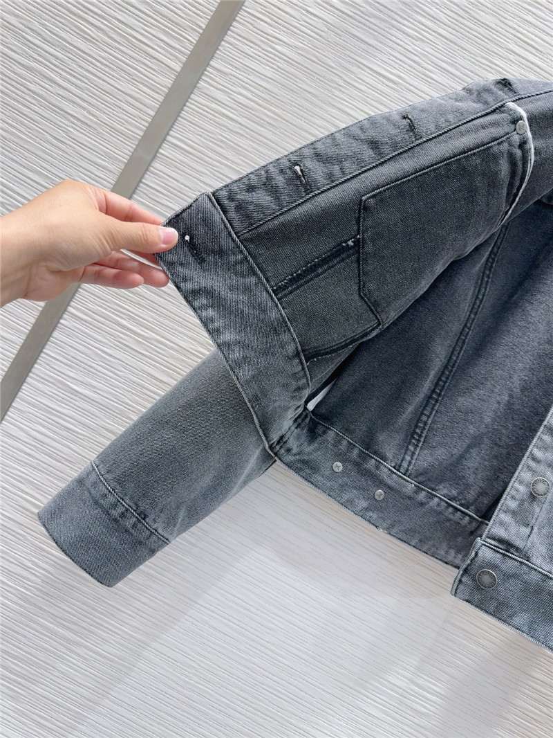 l0vis Vvtt0n cropped grey denim jacket