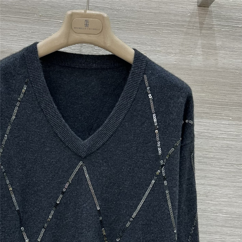 BC wool cashmere V-neck top replica clothes