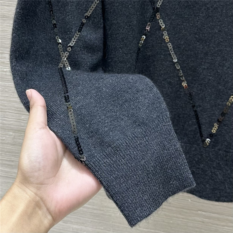 BC wool cashmere V-neck top replica clothes