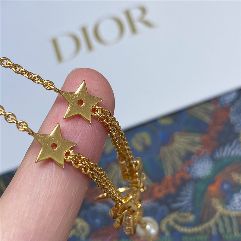 D10r letter bee star double necklace