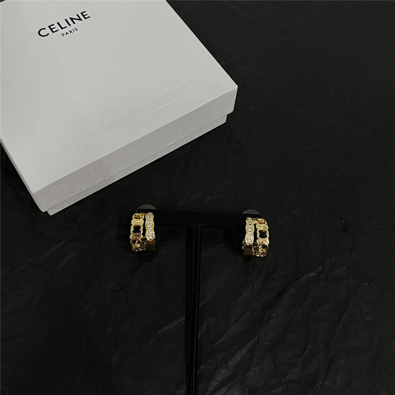 Ce1i*e stylish simple earrings