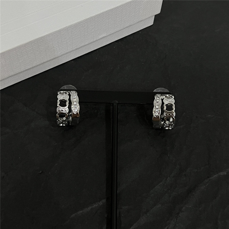 Ce1i*e stylish simple earrings