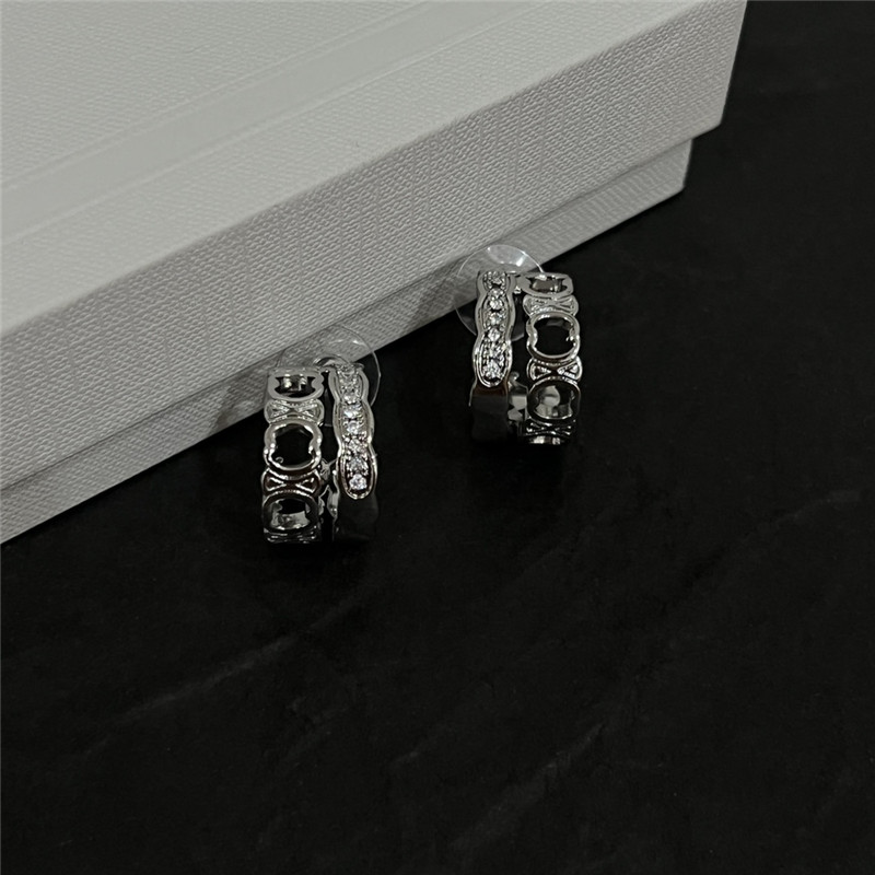 Ce1i*e stylish simple earrings