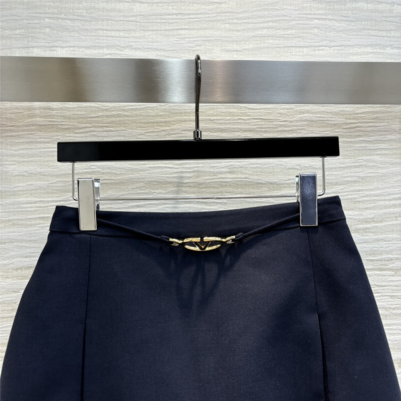Va1e*ntin0 navy blue short skirt replica clothing sites