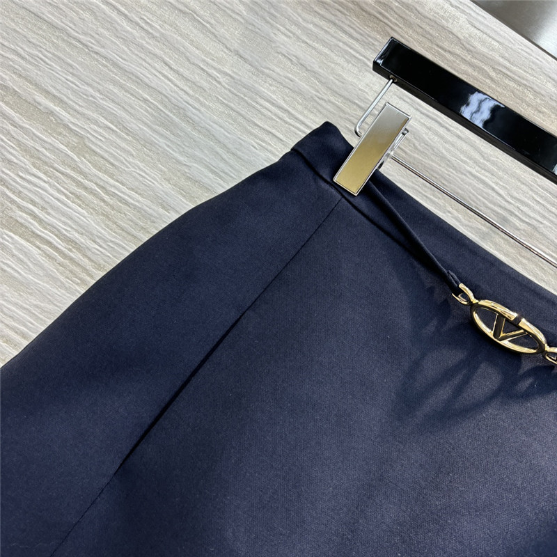 Va1e*ntin0 navy blue short skirt replica clothing sites