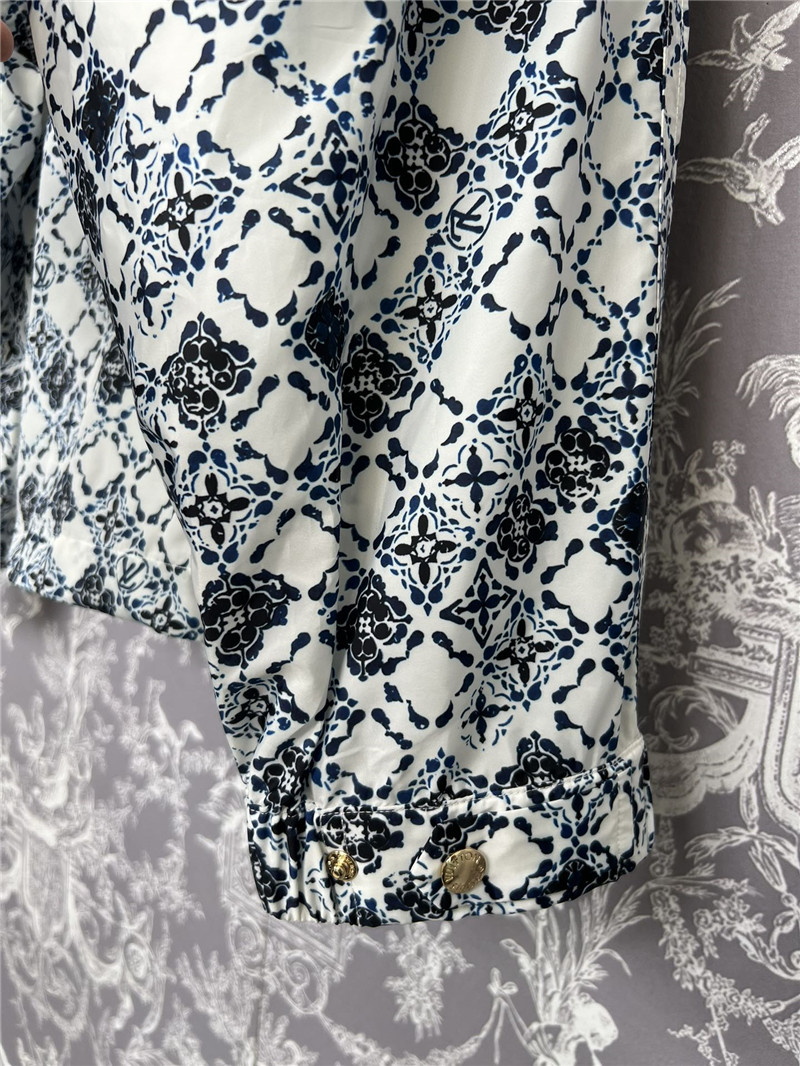 l0vis Vvtt0n lv sun protection jacket replica clothing