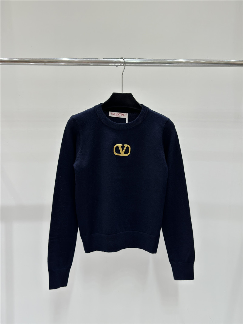 Va1e*ntin0 knitted round neck long sleeve replica clothing sites