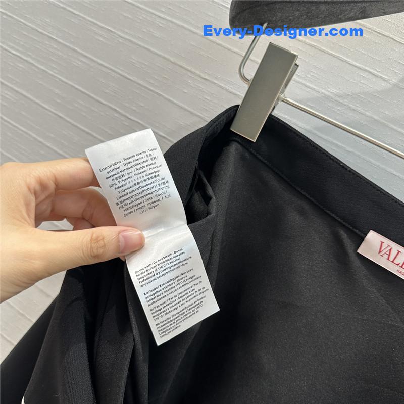 Va1e*ntin0 colorblock graffiti skirt replica d&g clothing