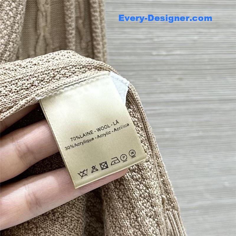 H**me5 cashmere long-sleeved top replica clothing sites