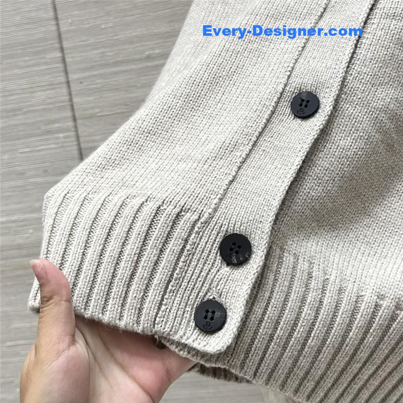 L0r0 P1ana cashmere embroidery cardigan jacket replicas clothes