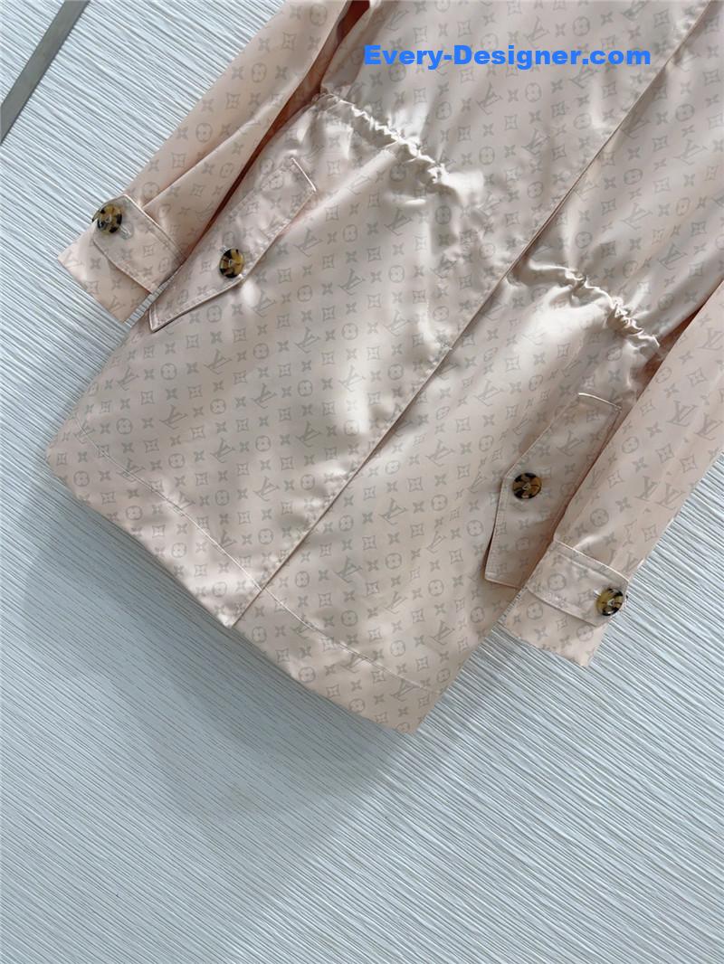 l0vis Vvtt0n lv new coat replica clothes