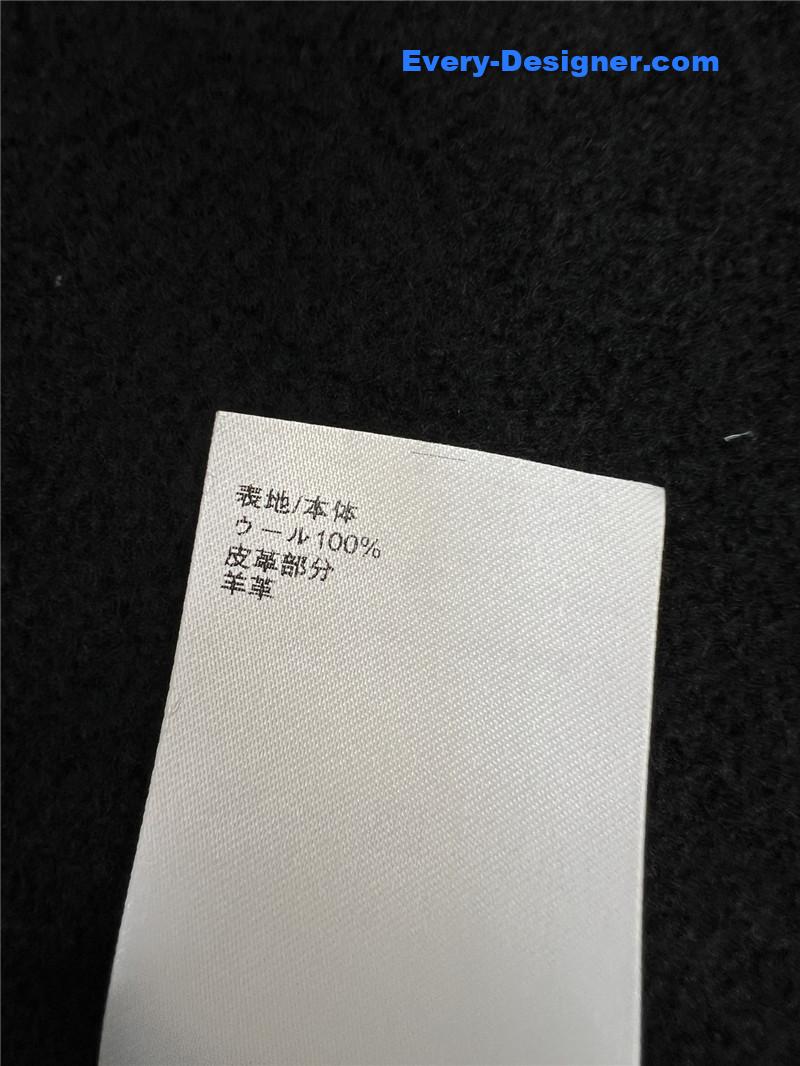 l0vis Vvtt0n lv leather button cape coat replica clothing