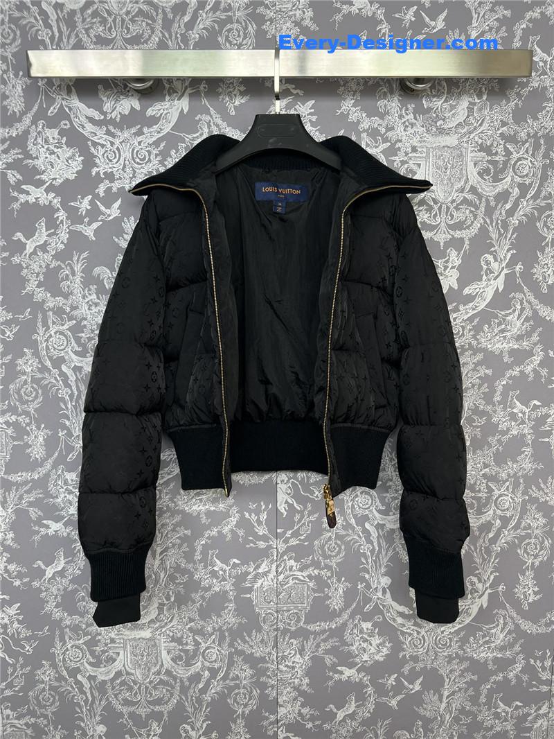 l0vis Vvtt0n lv logo obscure stand collar jacket replica clothes