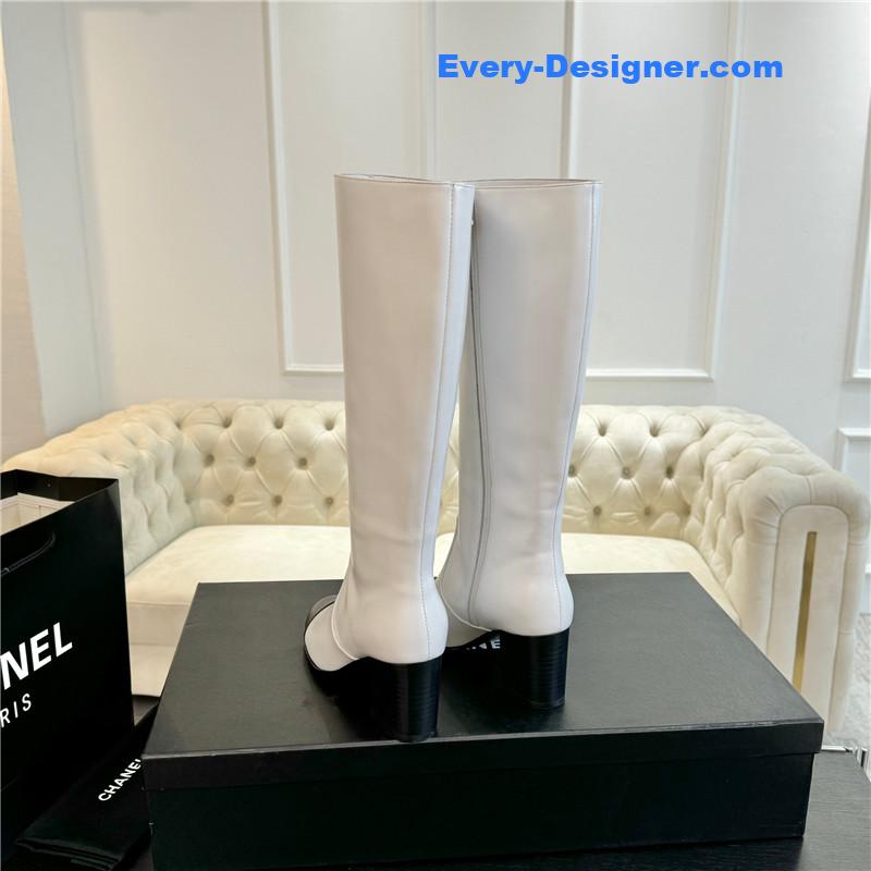 Ch**el white chunky heel zipper keen high boots
