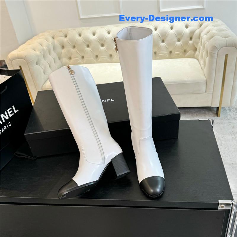 Ch**el white chunky heel zipper keen high boots