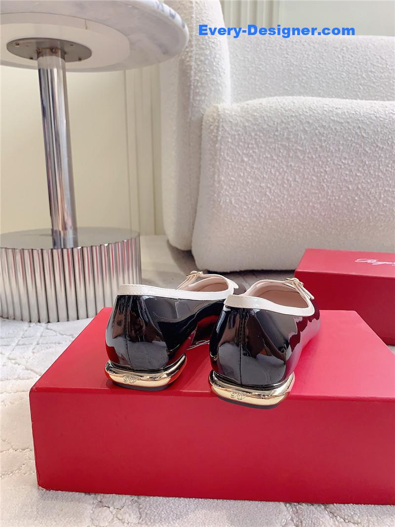 Roger Vivier Viv’ Podium Ballerinas in Patent Black and White