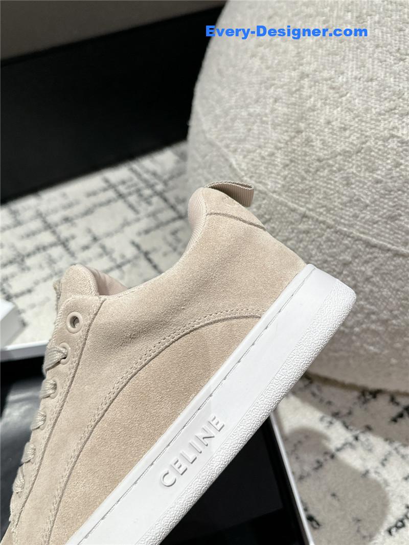 Ce1i*e beige suede huntington low lace-up sneakers