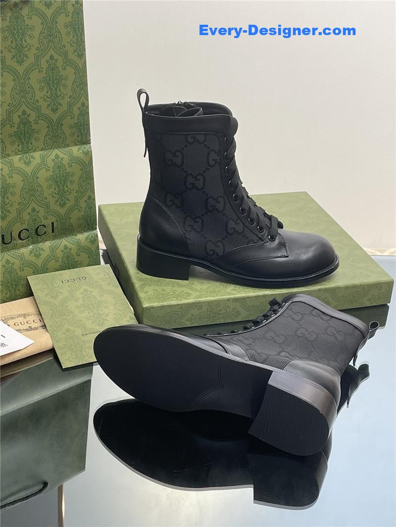 Gvc*1 maxi gg lace-up boots in black