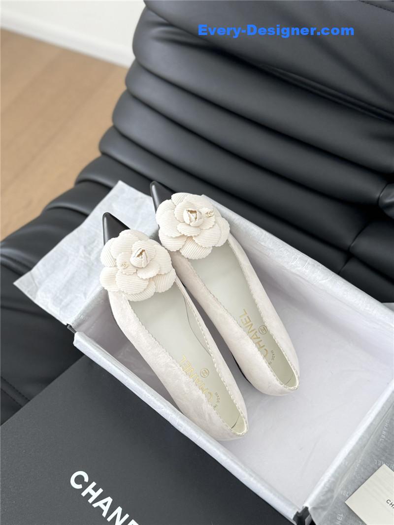 Ch**el camellia white suede flat pumps