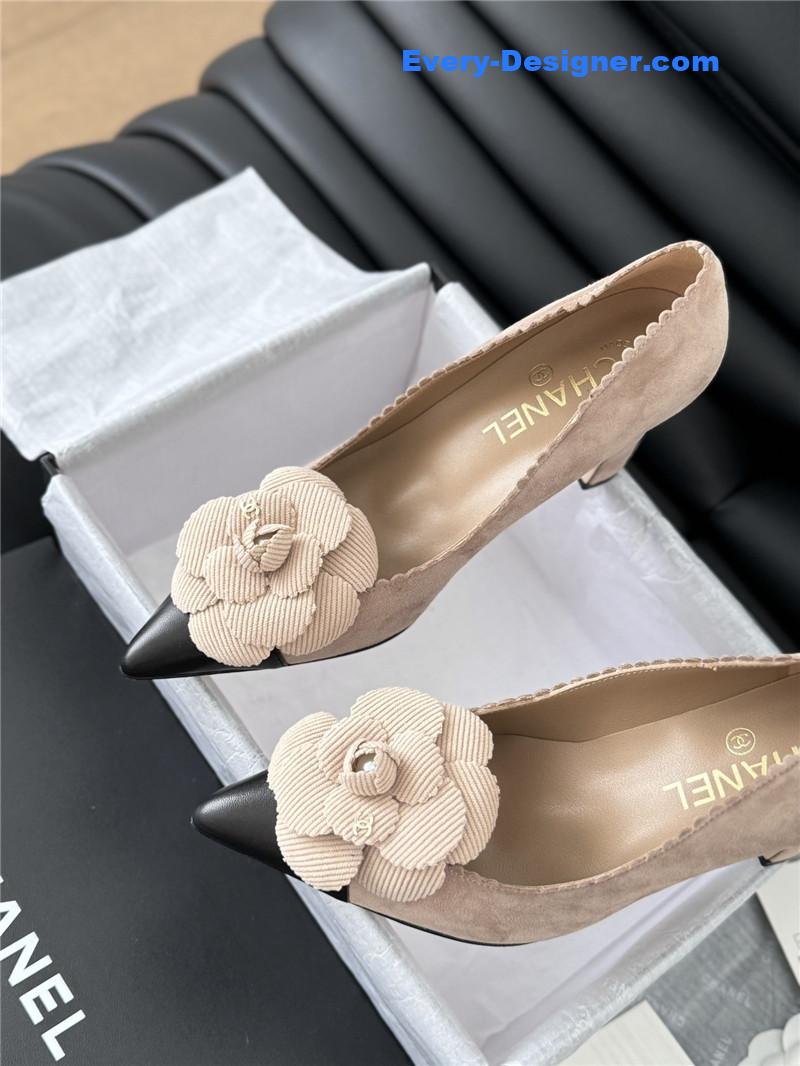 Ch**el camellia beige suede heel pumps