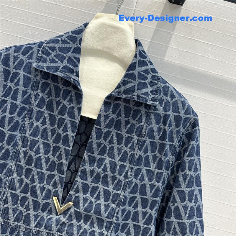 Va1e*ntin0 seven -point sleeve dress replica d & g clothing