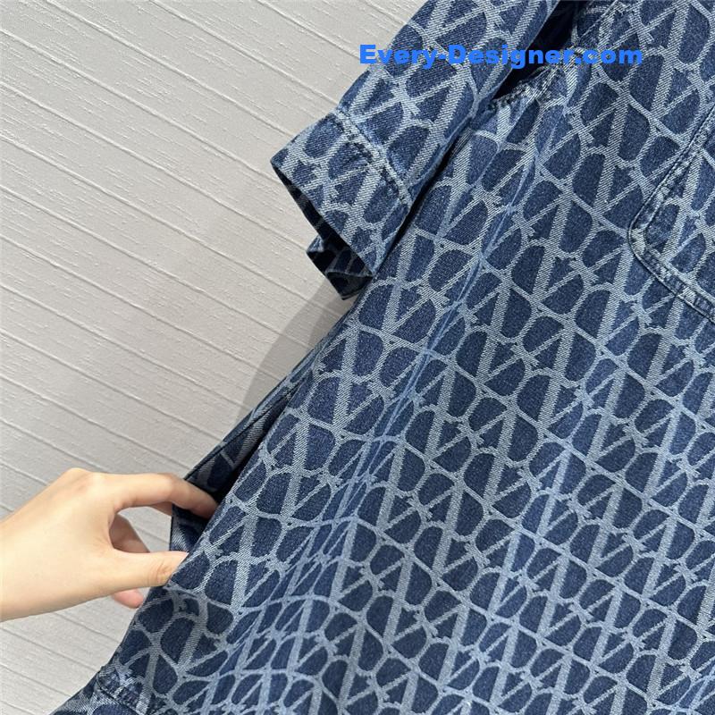 Va1e*ntin0 seven -point sleeve dress replica d & g clothing