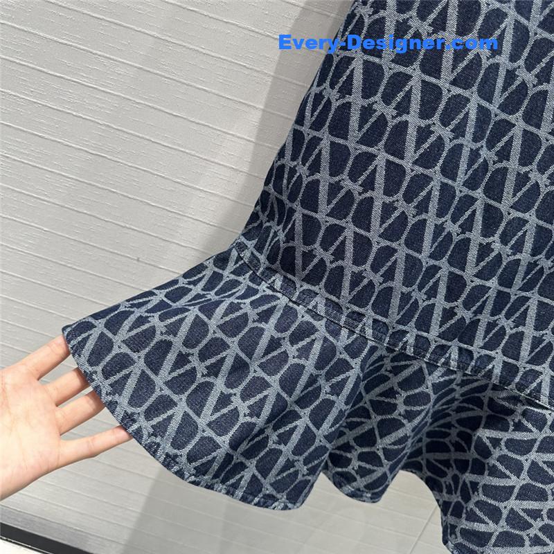 Va1e*ntin0 seven -point sleeve dress replica d & g clothing