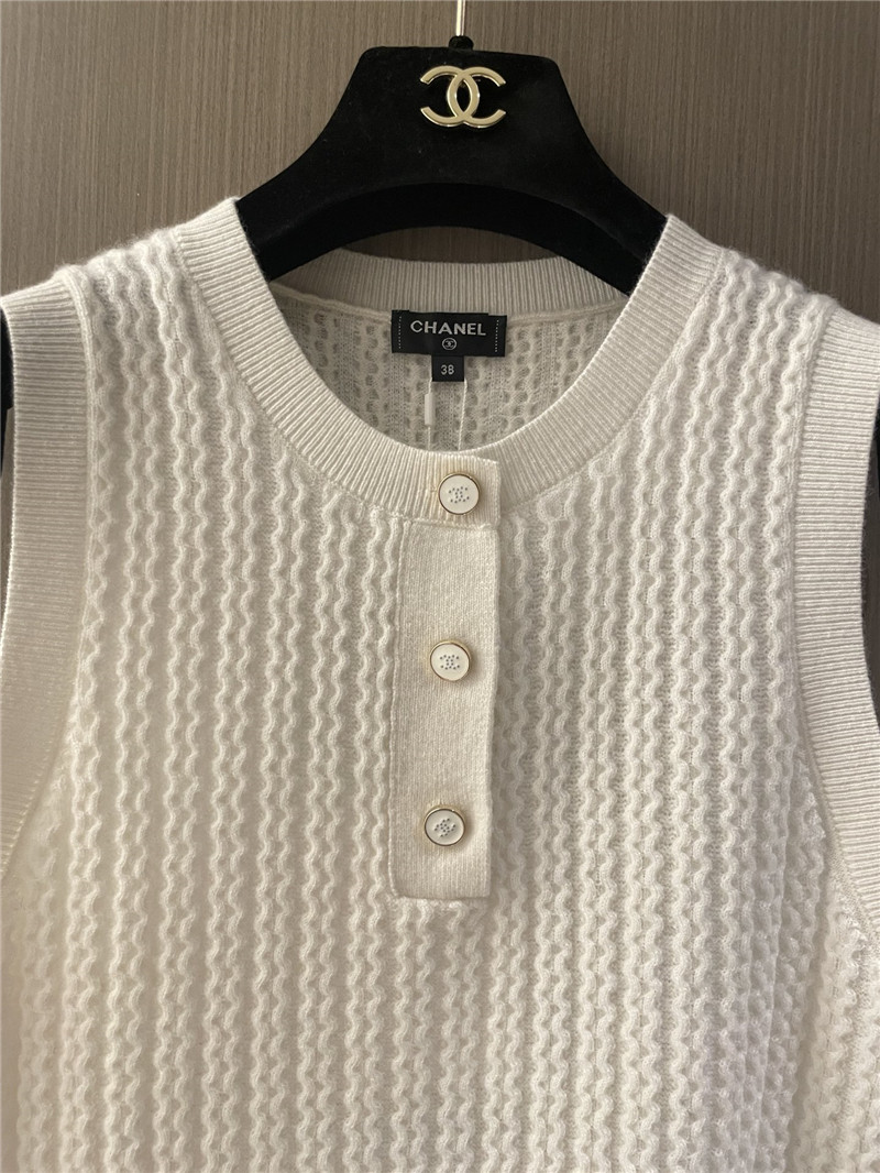 Chanel cashmere button vest replica d&g clothing