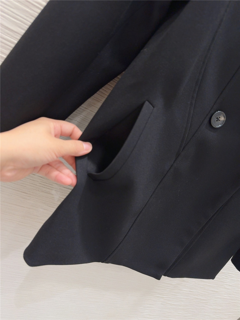 Ch**el lapel suit cheap replica designer clothes