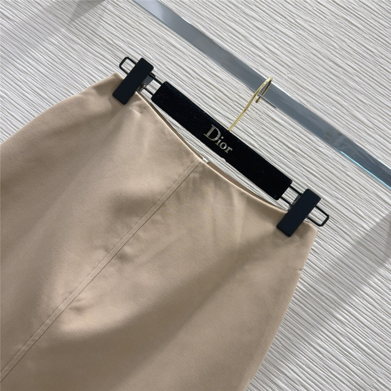 D10r temperament skirt replica d&g clothing