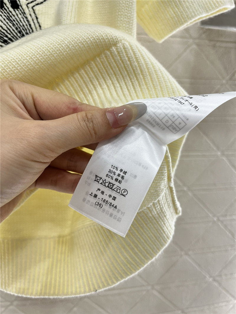 D10r D10ralps short-sleeved wool top ivory