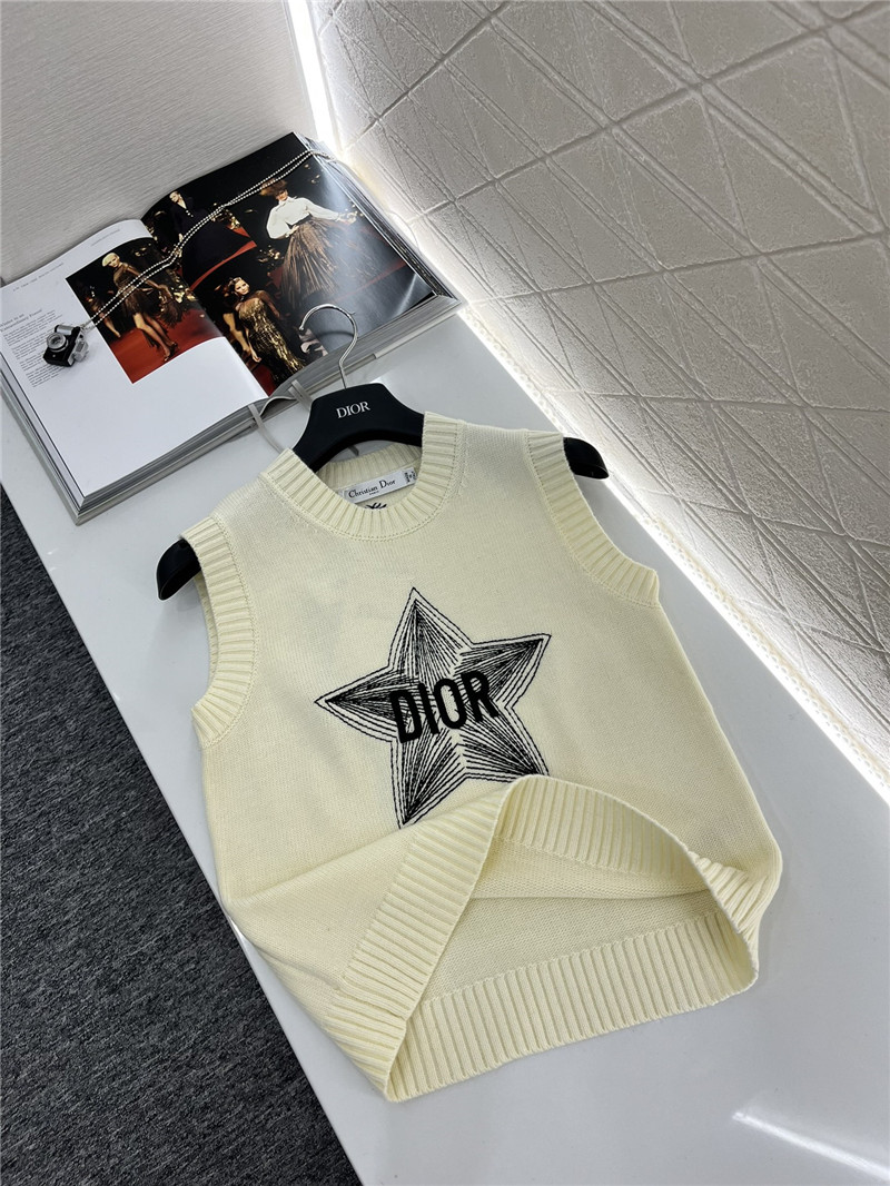 D10r D10ralps sleeveless wool top ivory