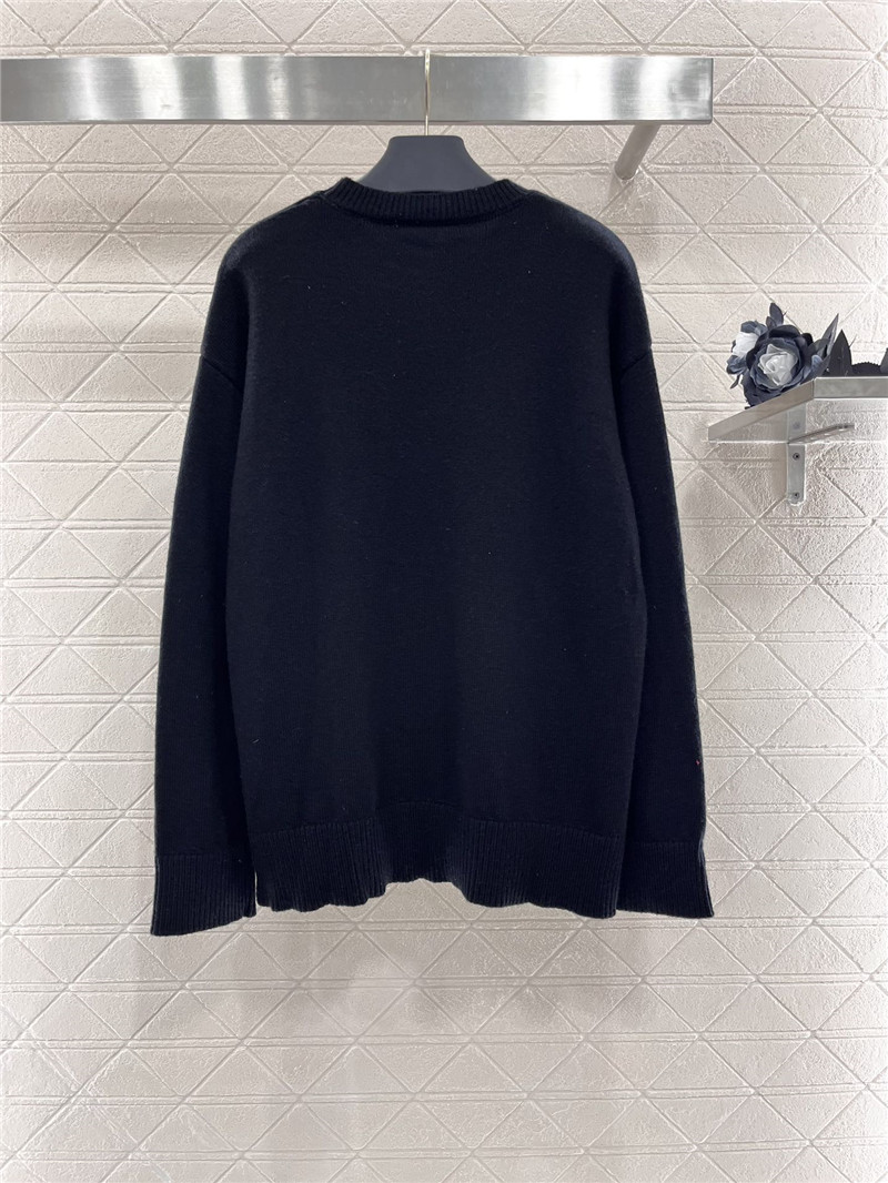Va1e*ntin0 rose-appliqué cuffs knit sweater black
