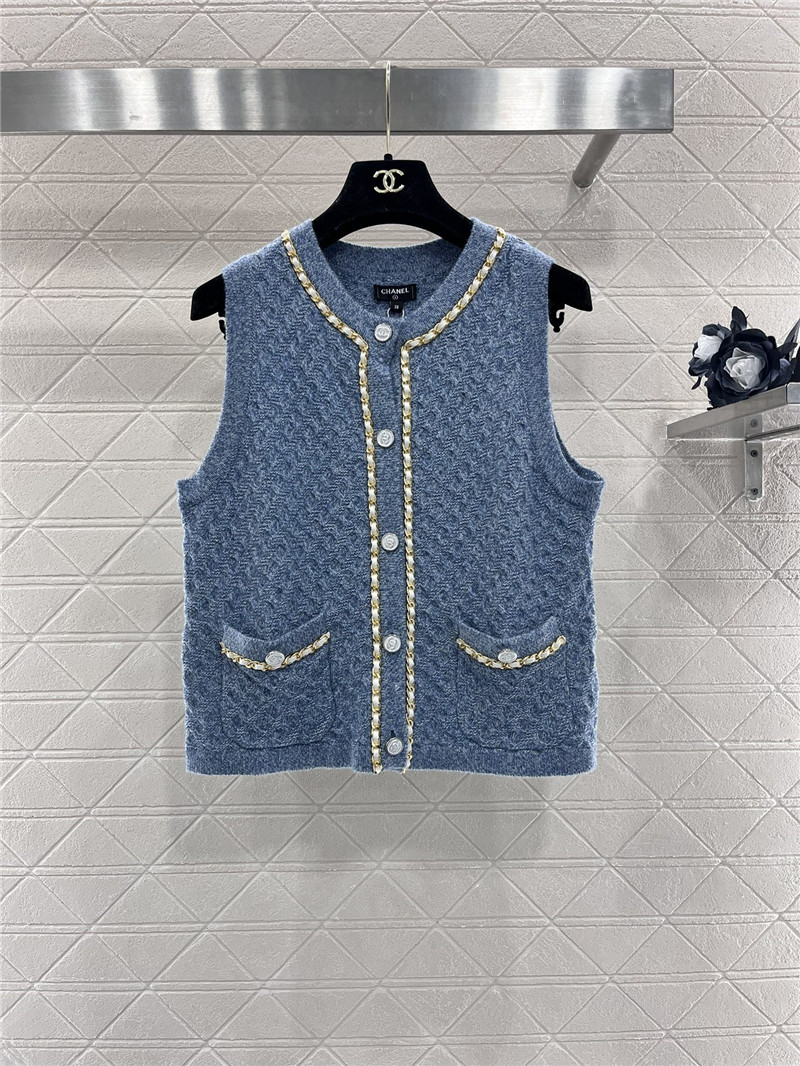 Chanel Crewneck Chain-Trim Cardigan Vest in Blue