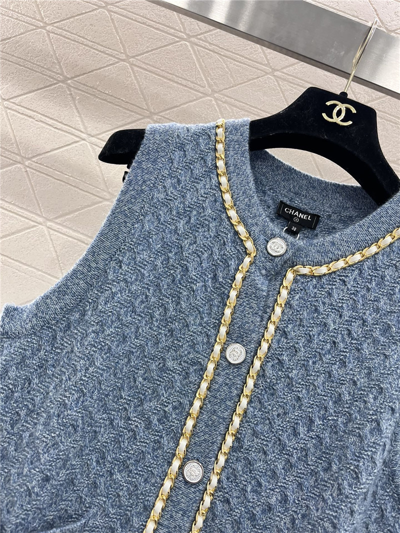 Ch**el crewneck chain-trim cardigan vest in blue