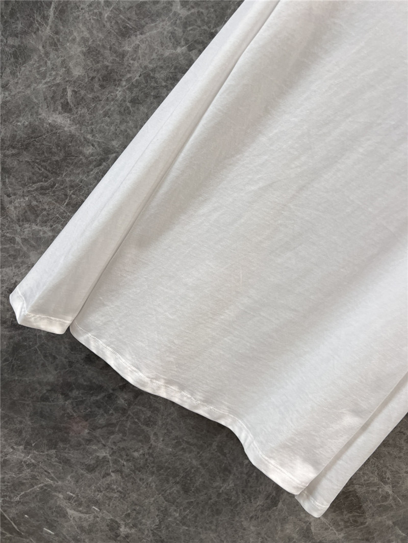 Gucci crew neck long sleeve T-shirt replica d&g clothing