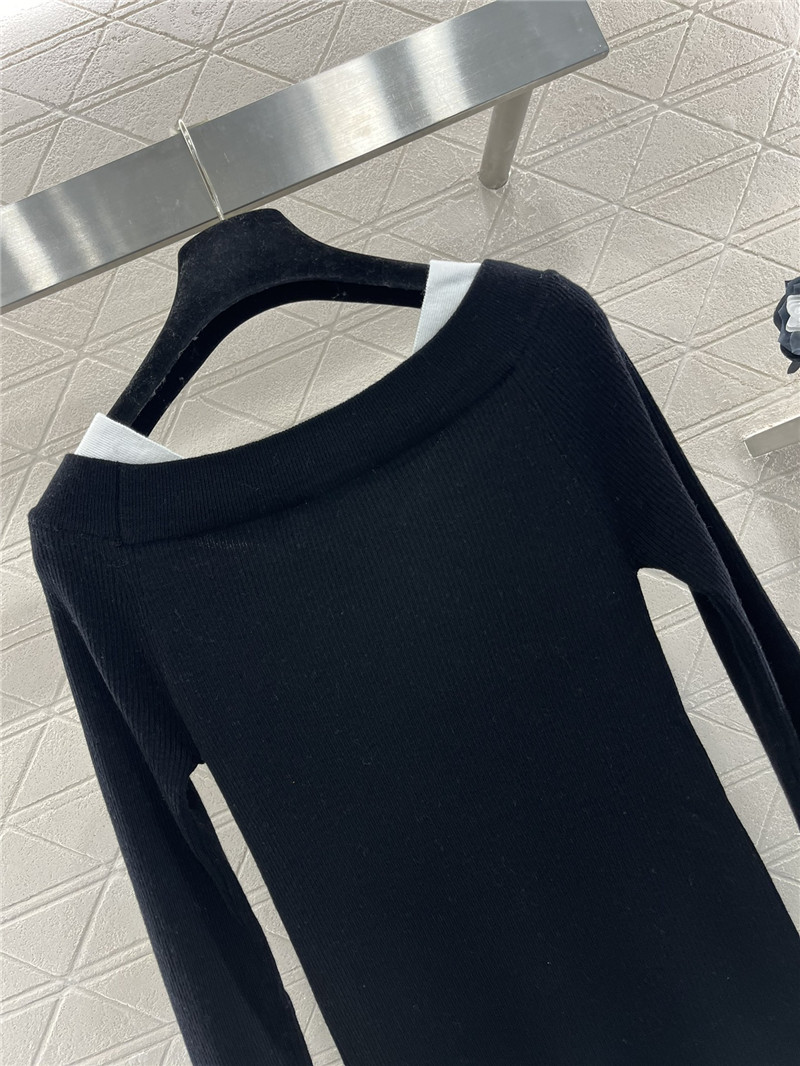 Chanel Contrast Off-Shoulder Knit Sweater Navy