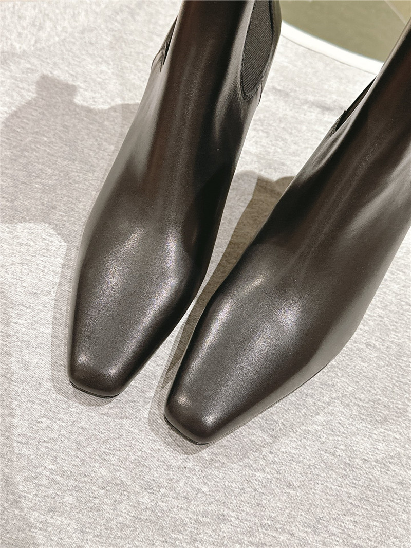 Alexander Wang Andy Chelsea Boots