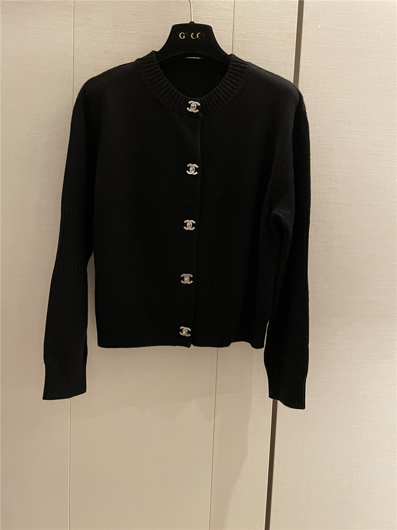 Chanel Trunlocks Crop Cardigan Black