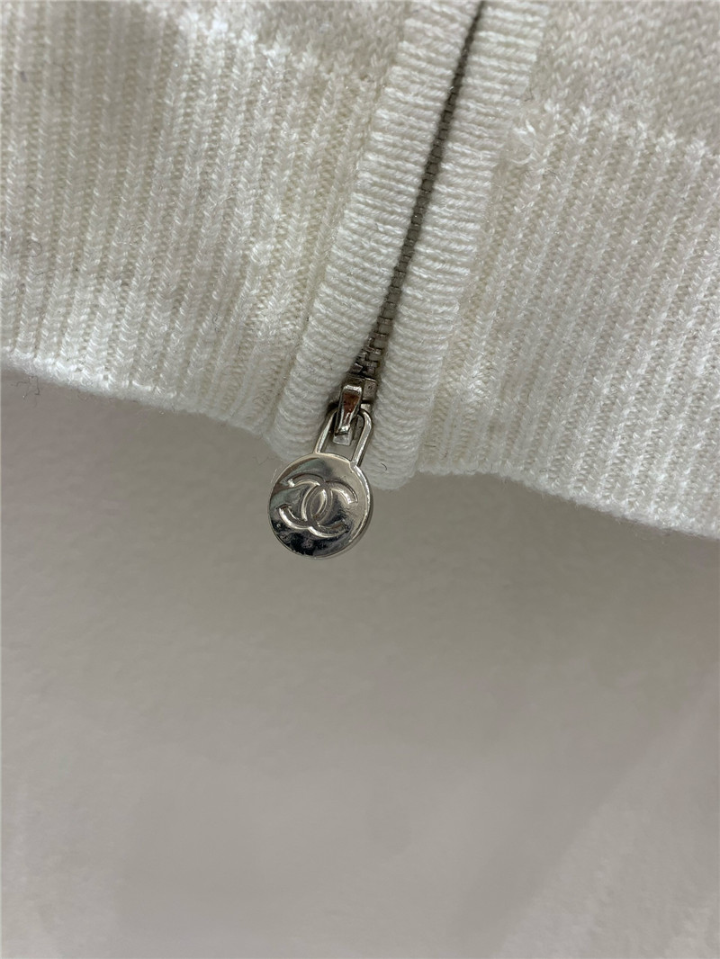 Ch**el raglan sleeves zipper knit hoodie black/white