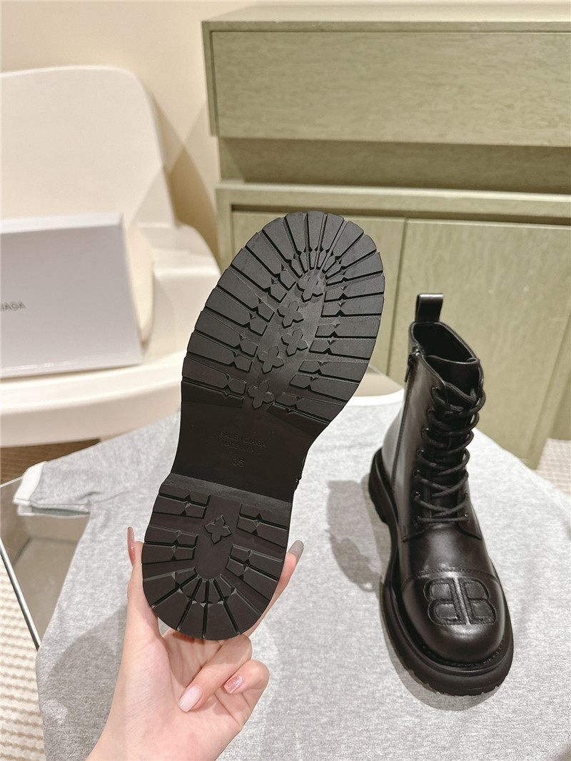 Ba1en*iaga bb lace-up chelsea boots