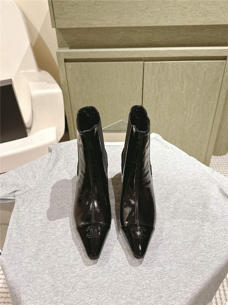 Ch**el pointed oil wax leather ankle boots