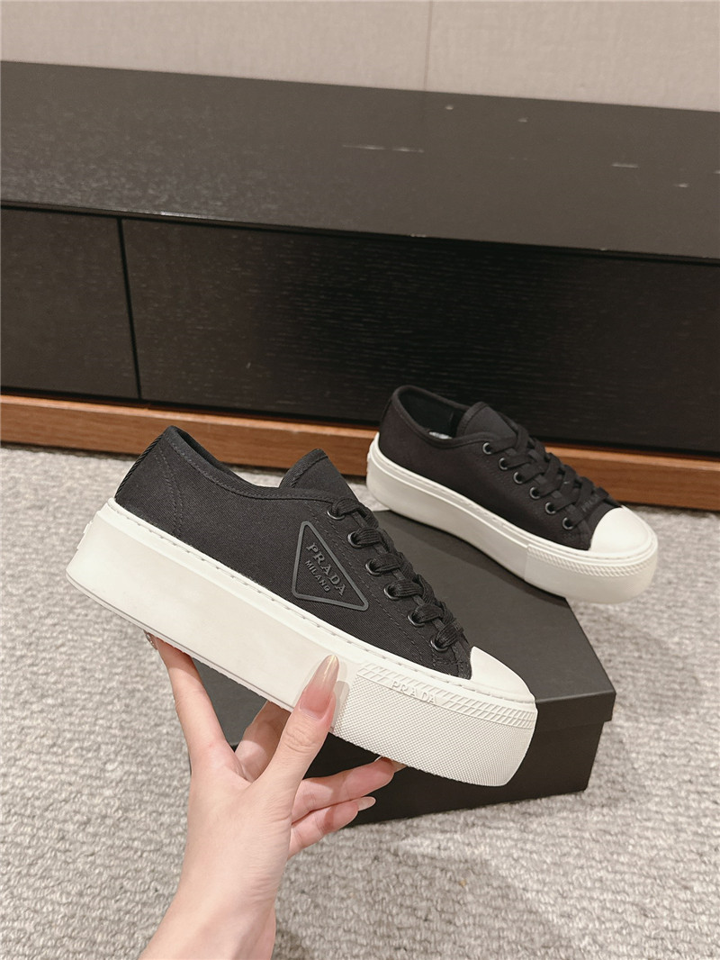 Pra*a black lace-up platform canvas sneakers