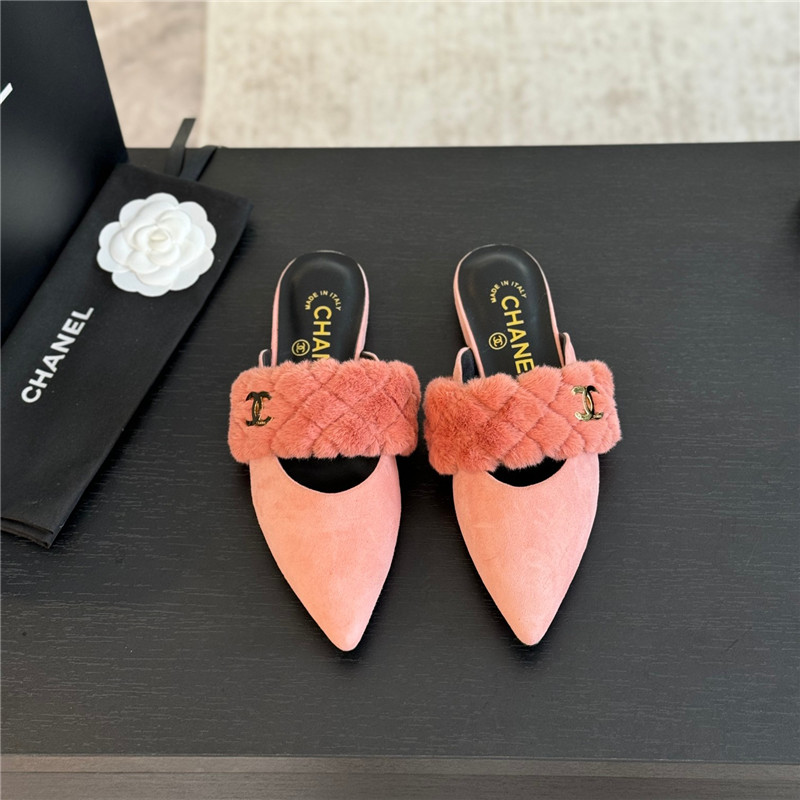 Ch**el fur strap pointed flat mule pink suede